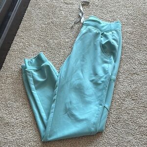 Aqua Figs Jogger Pants